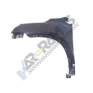 GUARDAFANGO DELANTERO IZQUIERDO LH TRACKER 1.8 95210618